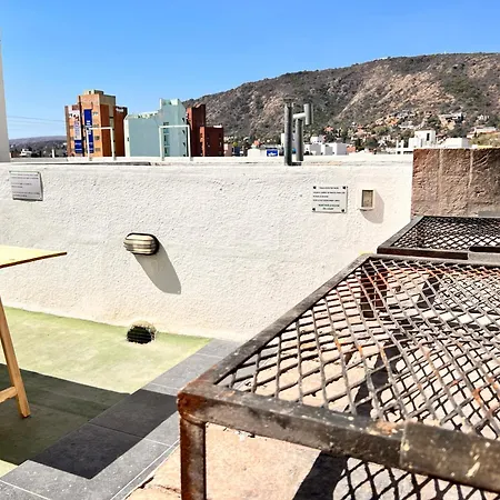 Nuevo! Departamento En Pleno Centro Con Cochera Villa Carlos Paz Exterior photo
